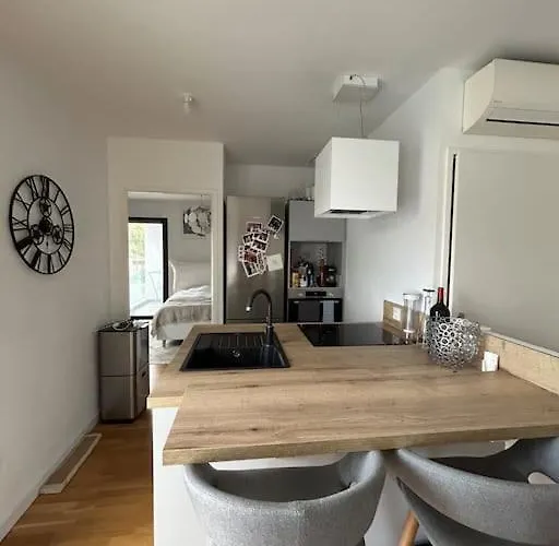 Apartment T2 Tres Bon Standing !